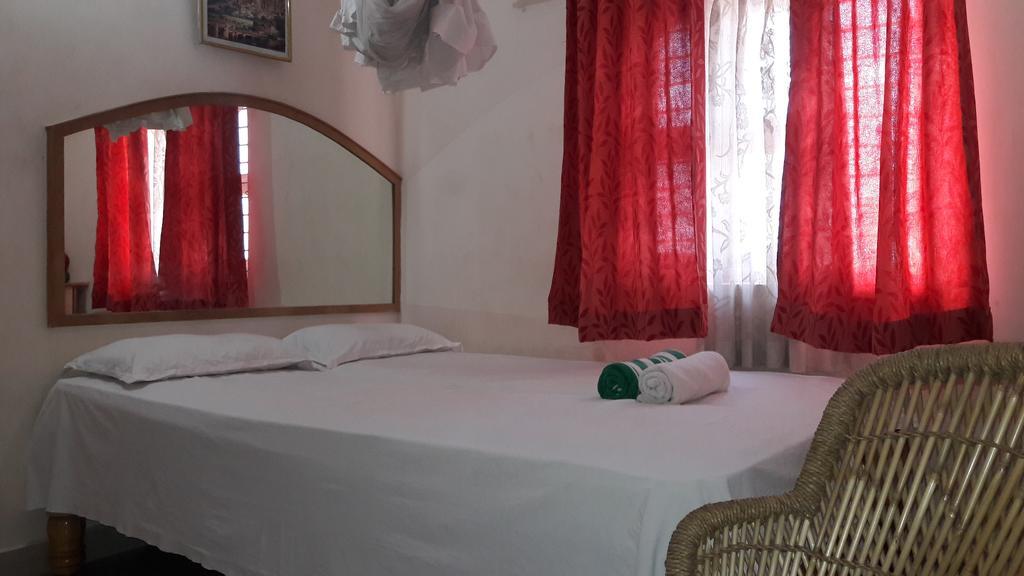 Gopi Guest House Hampi Exterior foto